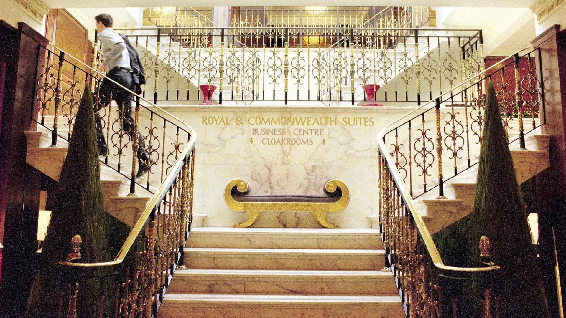 Radisson Blu Hotel, London Heathrow Χίλινγκτον Ξενοδοχείο