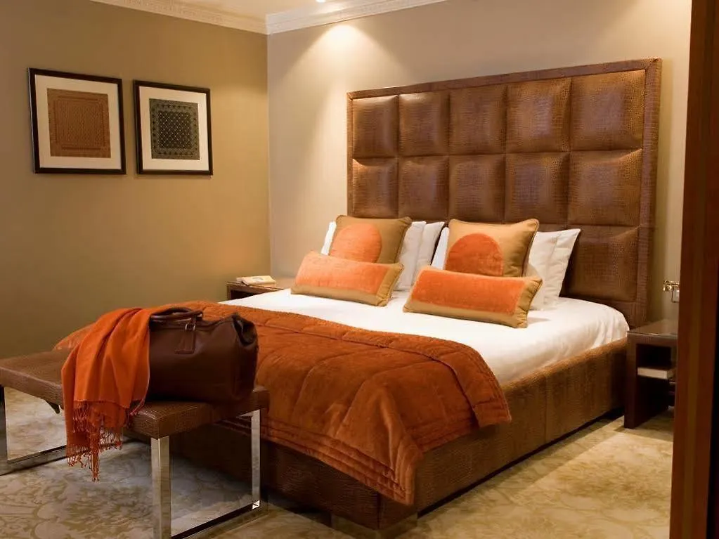 Radisson Blu Hotel, London Heathrow Χίλινγκτον